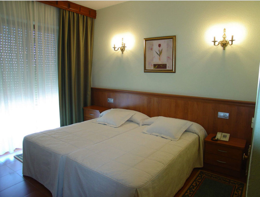 Hotel Santa Teresa Ávila Екстериор снимка